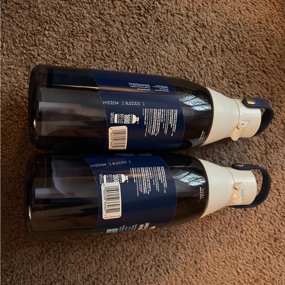 Brita’s Premium 36-ounce Filtering water bottle QTY 2